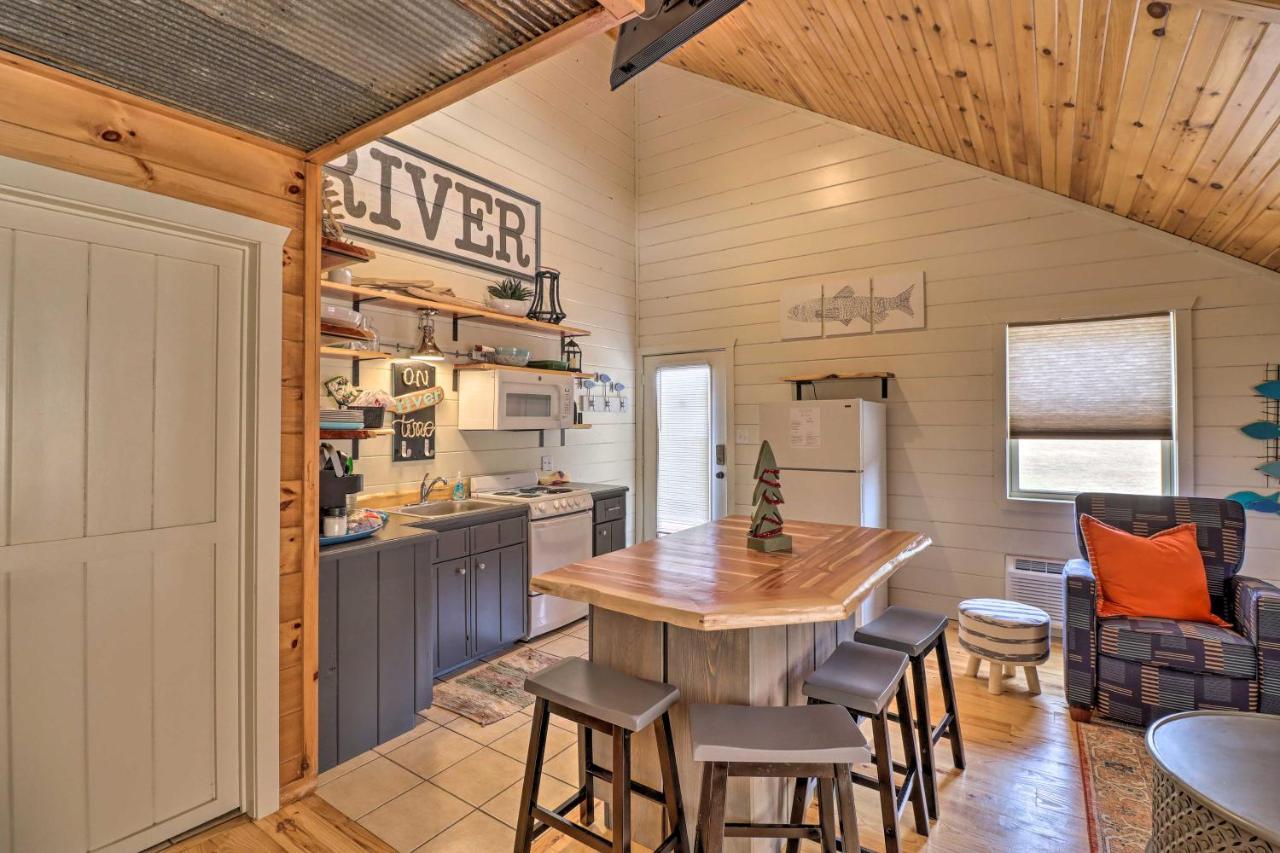 Pet-Friendly Studio With Loft And Mountain Views! Exterior photo