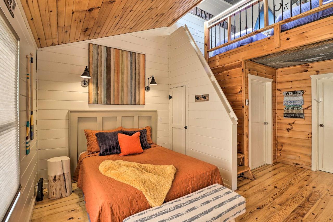 Pet-Friendly Studio With Loft And Mountain Views! Exterior photo